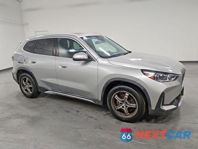 Czwarte zdjęcie samochodu z boku: 2025 BMW X1 XDRIVE28I VIN:WBX73EF00S5227384 - miniatura