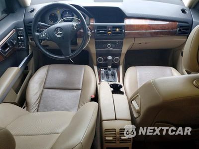 Zdjęcie 8 z 12 samochodu: 2011 MERCEDES-BENZ GLK 350 VIN:WDCGG5GB0BF592136 - miniatura