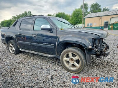 Czwarte zdjęcie samochodu z boku: 2007 CHEVROLET AVALANCHE K1500 VIN:3GNFK12397G280256 - miniatura