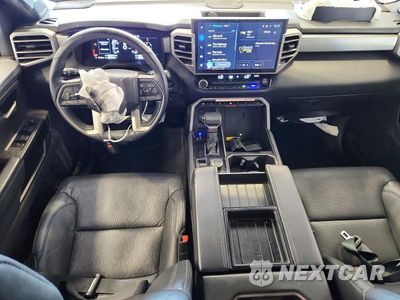 Zdjęcie 8 z 13 samochodu: 2025 TOYOTA TUNDRA CREWMAX LIMITED VIN:5TFJA5ECXSX040985 - miniatura