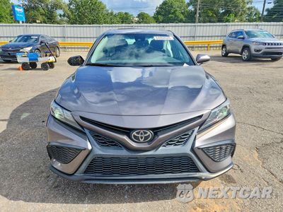 Piąte zdjęcie samochodu w środku: 2021 TOYOTA CAMRY SE VIN:4T1G11AK7MU490125 - miniatura
