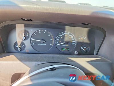 Zdjęcie 9 z 13 samochodu: 1999 JEEP GRAND CHEROKEE LAREDO VIN:1J4GW58S5XC687799 - miniatura