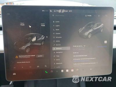 Zdjęcie 9 z 12 samochodu: 2023 TESLA MODEL Y VIN:7SAYGDEE1PA174584 - miniatura