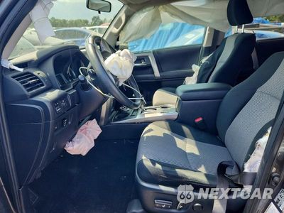 Zdjęcie 7 z 13 samochodu: 2018 TOYOTA 4RUNNER SR5 VIN:JTEBU5JR5J5517527 - miniatura