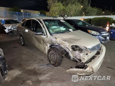 Czwarte zdjęcie samochodu z boku: 2007 FORD FOCUS ZX4 VIN:1FAFP34N57W234628 - miniatura