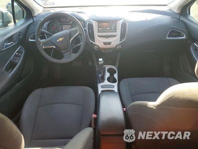 Zdjęcie 8 z 12 samochodu: 2017 CHEVROLET CRUZE LS VIN:1G1BC5SM4H7275489 - miniatura