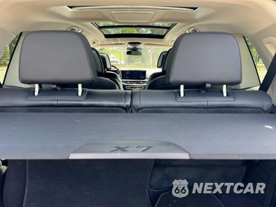 Zdjęcie 9 z 10 samochodu: 2024 BMW X7 XDRIVE40I VIN:5UX23EM00R9S52720 - miniatura
