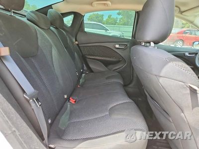 Zdjęcie 10 z 12 samochodu: 2015 DODGE DART SE VIN:1C3CDFAA9FD391229 - miniatura
