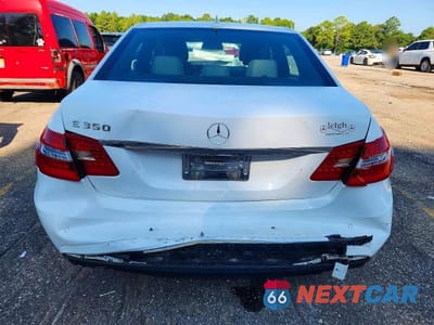 Zdjęcie 6 z 12 samochodu: 2013 MERCEDES-BENZ E 350 VIN:WDDHF5KB1DA772641 - miniatura