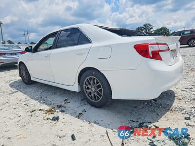 Drugie zdjęcie samochodu z przodu: 2014 TOYOTA CAMRY SE VIN:4T1BF1FK3EU796549 - miniatura