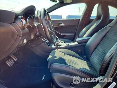Zdjęcie 7 z 13 samochodu: 2016 MERCEDES-BENZ CLA 250 4MATIC VIN:WDDSJ4GB8GN335238 - miniatura