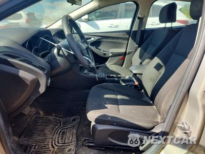 Zdjęcie 7 z 12 samochodu: 2016 FORD FOCUS SE VIN:1FADP3K27GL264585 - miniatura