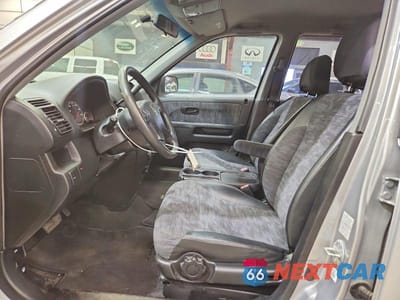 Zdjęcie 7 z 13 samochodu: 2002 HONDA CR-V VIN:JHLRD68422C021023 - miniatura