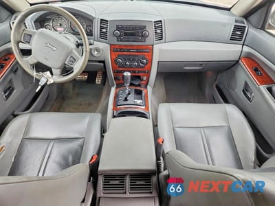Zdjęcie 8 z 13 samochodu: 2006 JEEP GRAND CHEROKEE LIMITED VIN:1J4HR58216C102663 - miniatura