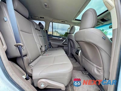Zdjęcie 6 z 10 samochodu: 2019 LEXUS GX 460 VIN:JTJBM7FXXK5215365 - miniatura