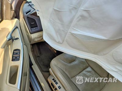 Zdjęcie 8 z 12 samochodu: 2013 VOLVO XC60 3.2 VIN:YV4952DL4D2412387 - miniatura