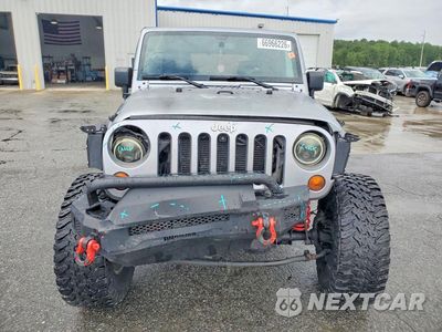 Piąte zdjęcie samochodu w środku: 2015 JEEP WRANGLER UNLIMITED SPORT VIN:1C4BJWDG6FL503555 - miniatura