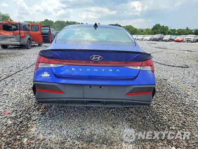 Zdjęcie 6 z 12 samochodu: 2025 HYUNDAI ELANTRA SEL SPORT VIN:KMHLM4DG0SU866384 - miniatura