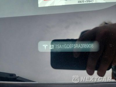 Zdjęcie 12 z 12 samochodu: 2024 TESLA MODEL Y VIN:7SAYGDEF5RA318908 - miniatura