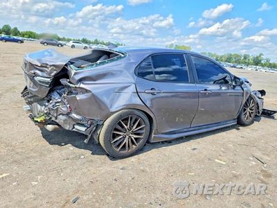 Trzecie zdjęcie samochodu z tyłu: 2021 TOYOTA CAMRY SE VIN:4T1G11AK6MU516469 - miniatura