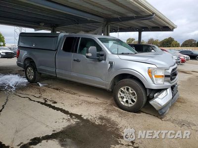 Czwarte zdjęcie samochodu z boku: 2022 FORD F150 SUPER CAB VIN:1FTFX1E83NKE26089 - miniatura