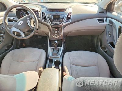 Zdjęcie 8 z 12 samochodu: 2016 HYUNDAI ELANTRA SE VIN:5NPDH4AE3GH752736 - miniatura