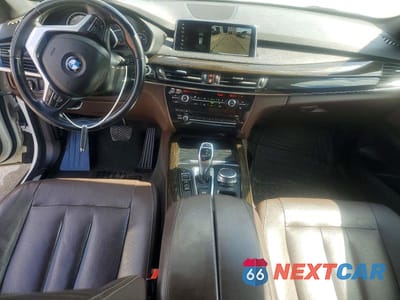 Zdjęcie 8 z 13 samochodu: 2018 BMW X5 XDRIVE35I VIN:5UXKR0C57J0Y06309 - miniatura
