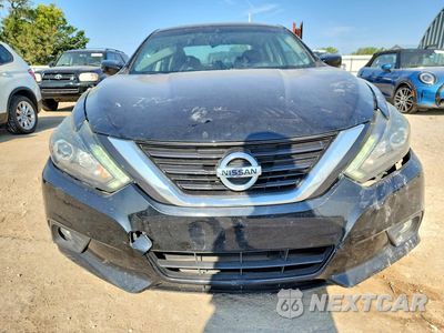 Piąte zdjęcie samochodu w środku: 2017 NISSAN ALTIMA 2.5 SR VIN:1N4AL3AP5HC231968 - miniatura