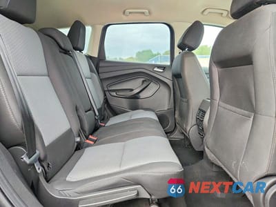 Zdjęcie 11 z 13 samochodu: 2017 FORD ESCAPE SE VIN:1FMCU9GD7HUD28868 - miniatura