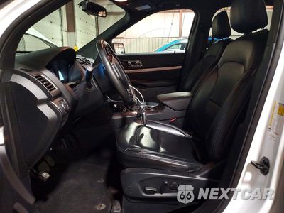 Zdjęcie 7 z 14 samochodu: 2019 FORD EXPLORER XLT VIN:1FM5K8DH6KGB00186 - miniatura