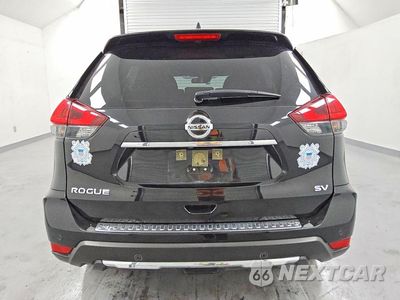 Zdjęcie 6 z 13 samochodu: 2019 NISSAN ROGUE SV VIN:JN8AT2MT0KW254923 - miniatura