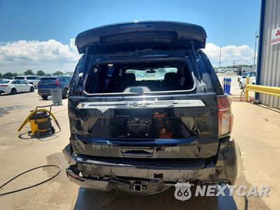 Zdjęcie 6 z 12 samochodu: 2021 CHEVROLET TAHOE K1500 VIN:1GNSKLED0MR355937 - miniatura