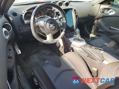 Zdjęcie 8 z 12 samochodu: 2019 NISSAN 370Z ROADSTER VIN:JN1AZ4FH1KM620322 - miniatura