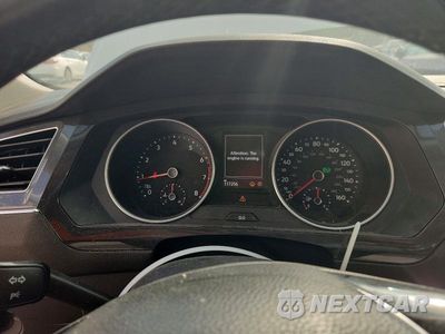 Zdjęcie 9 z 14 samochodu: 2018 VOLKSWAGEN TIGUAN SE VIN:3VV3B7AX0JM170628 - miniatura