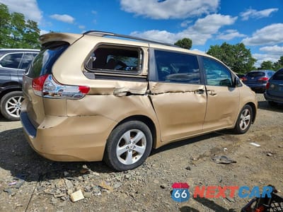 Trzecie zdjęcie samochodu z tyłu: 2011 TOYOTA SIENNA LE VIN:5TDKK3DC3BS015536 - miniatura