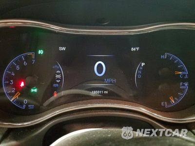 Zdjęcie 9 z 13 samochodu: 2016 JEEP GRAND CHEROKEE LIMITED VIN:1C4RJFBG4GC438658 - miniatura