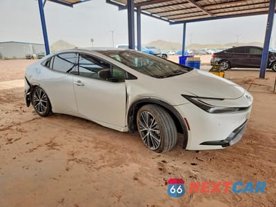 Czwarte zdjęcie samochodu z boku: 2023 TOYOTA PRIUS LIMITED VIN:JTDACAAU0P3009311 - miniatura