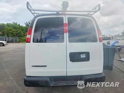 Zdjęcie 6 z 12 samochodu: 2020 CHEVROLET EXPRESS 2500 CARGO DELIVERY VAN VIN:1GCWGAFP5L1151012 - miniatura