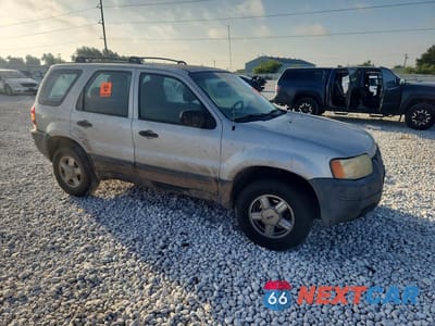 Czwarte zdjęcie samochodu z boku: 2004 FORD ESCAPE XLS VIN:1FMYU02174KA16022 - miniatura