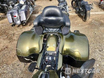Piąte zdjęcie samochodu w środku: 2018 HARLEY-DAVIDSON FLHTK ULTRA LIMITED VIN:1HD1KED17JB606110 - miniatura