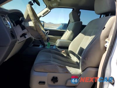 Zdjęcie 7 z 12 samochodu: 2007 FORD EXPEDITION XLT VIN:1FMFU15507LA36638 - miniatura