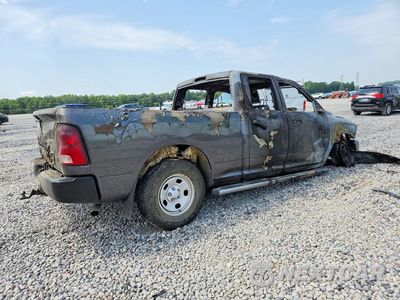 Trzecie zdjęcie samochodu z tyłu: 2016 RAM 1500 ST VIN:1C6RR6FG8GS331919 - miniatura