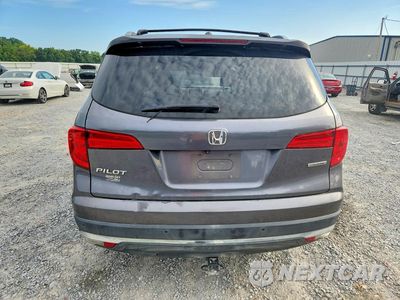 Zdjęcie 6 z 13 samochodu: 2017 HONDA PILOT TOURING VIN:5FNYF5H92HB008387 - miniatura