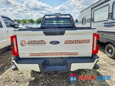 Zdjęcie 6 z 12 samochodu: 2025 FORD F350 SUPER DUTY VIN:1FT8X3BN5SED19456 - miniatura