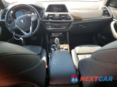 Zdjęcie 8 z 13 samochodu: 2019 BMW X3 XDRIVE30I VIN:5UXTR9C56KLE21044 - miniatura