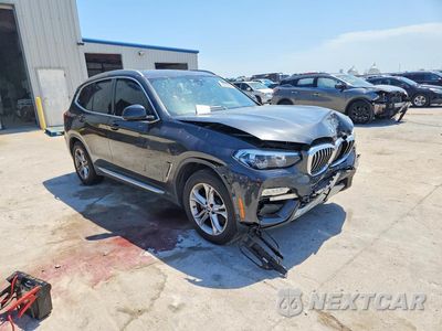 Czwarte zdjęcie samochodu z boku: 2019 BMW X3 SDRIVE30I VIN:5UXTR7C56KLR53007 - miniatura
