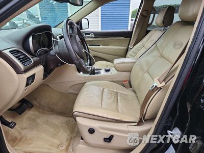 Zdjęcie 7 z 13 samochodu: 2017 JEEP GRAND CHEROKEE OVERLAND VIN:1C4RJFCG3HC684889 - miniatura