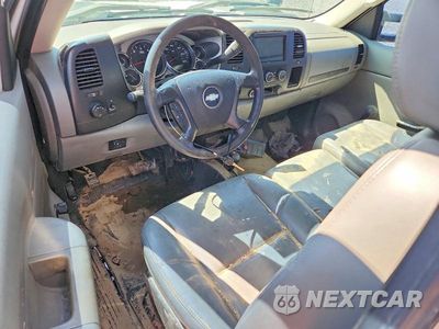 Zdjęcie 8 z 13 samochodu: 2007 CHEVROLET SILVERADO K2500 HEAVY DUTY VIN:1GCHK24K67E563622 - miniatura