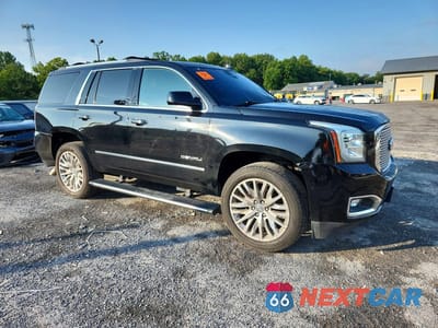 Czwarte zdjęcie samochodu z boku: 2016 GMC YUKON DENALI VIN:1GKS2CKJXGR428940 - miniatura
