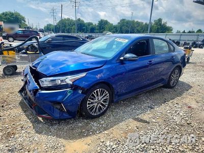 2024 KIA FORTE GT LINE 3KPF54AD4RE830392 - główne zdjęcie licytacji z USA - miniatura